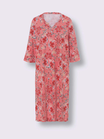 Vestido de verano con bonito estampado floral